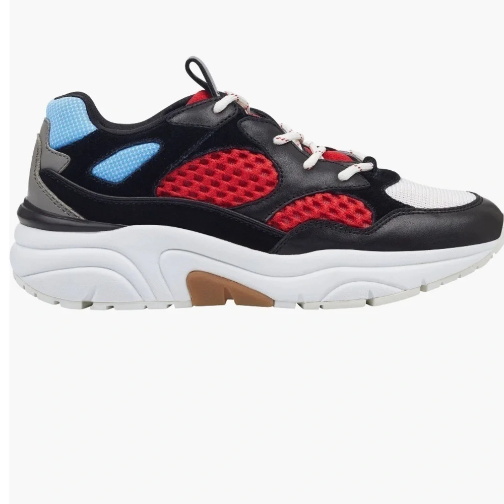 Marc Fisher Sneakers